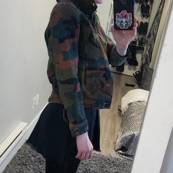army print hooded jacket - Picture 5 of 6